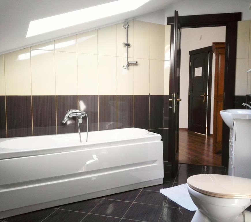 Vila Carpathia Bran  Ngoại thất bức ảnh